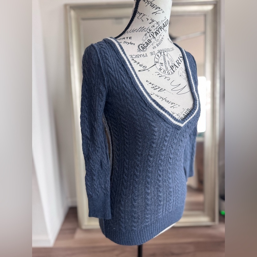 Vtg Y2K 90s Abercrombie & Fitch Blue V-Neck Cable Knit Sweater Size S